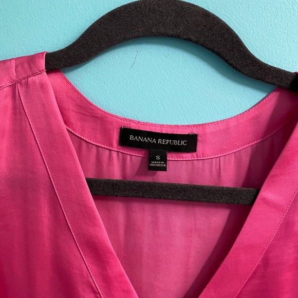 Pink Sleeveless Dress Shirt - Picture 3 of 4